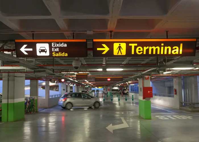 avantage-laisser-voiture-parking-aeroport