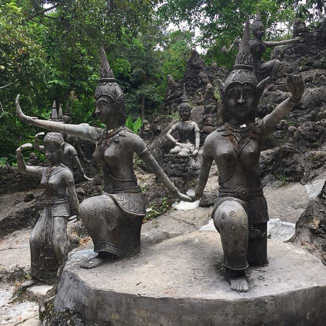 sculpture-magic-garden-koh-samui