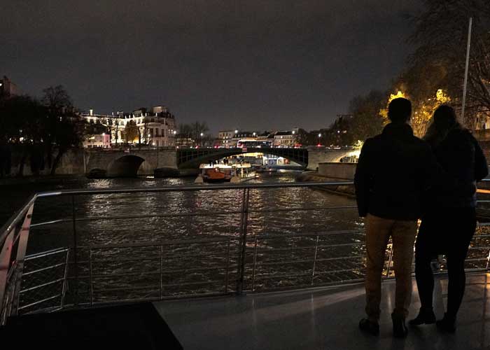 croisiere-bateau-mouche-nuit