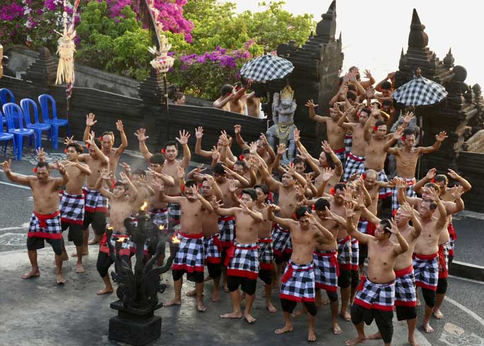 danse-kecak-uluwatu