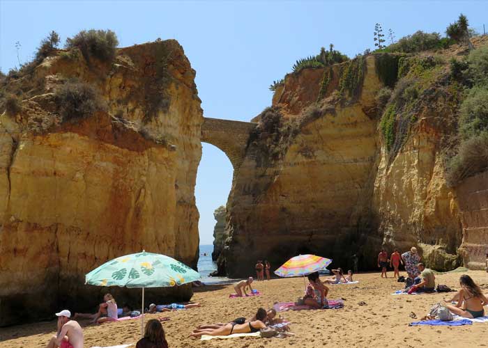 praia-dos-estudantes-lagos