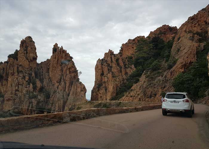 visiter-corse-en-voiture