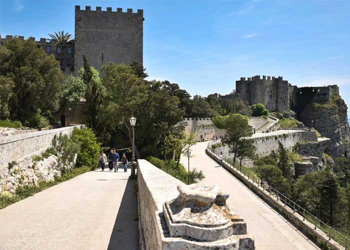 chateau-de-venus-erice