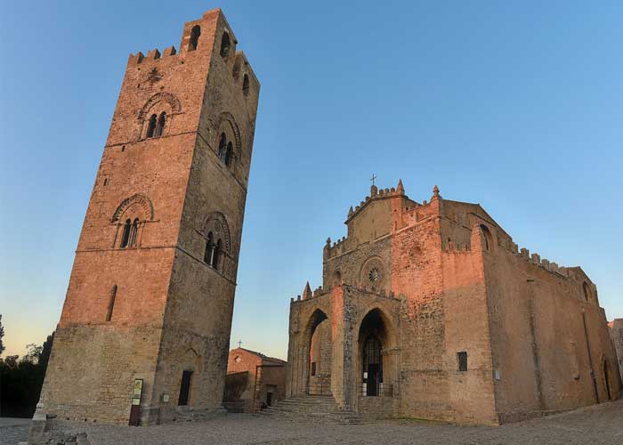 duomo-dell-assunta-erice-sicile