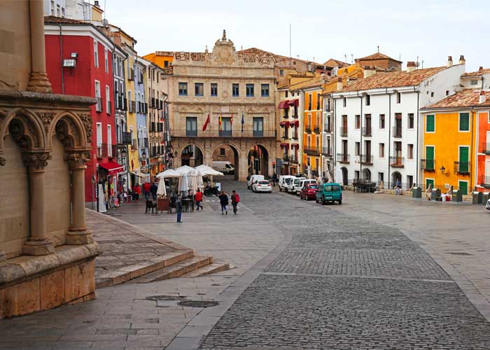 plaza-mayor-cuenca