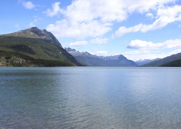 lac-ushuaia-patagonie