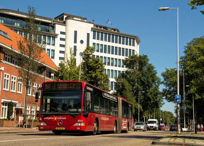 bus-amsterdam-airport-express