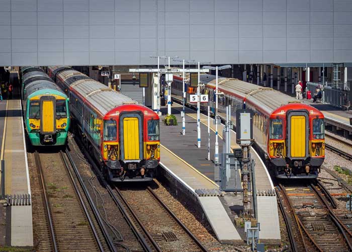 train-pour-aller-gatwick-a-londres