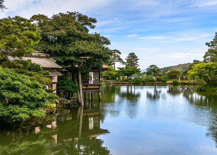 jardin-kenroku-en-kanazawa-japon